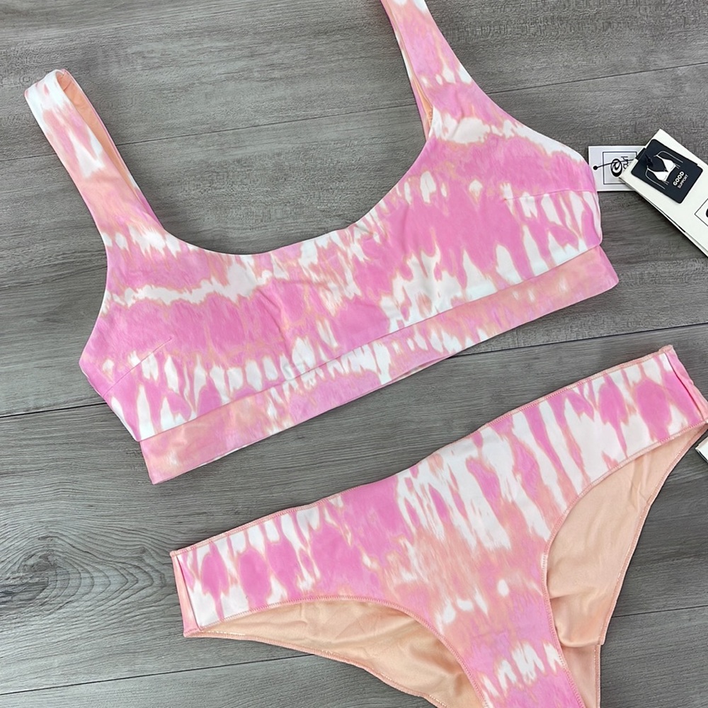 ☀️RIP CURL☀️ CLASSIC SURF CROP CLASSIC SURF CHEEKY PANT BIKINI SET - Picture 4 of 15